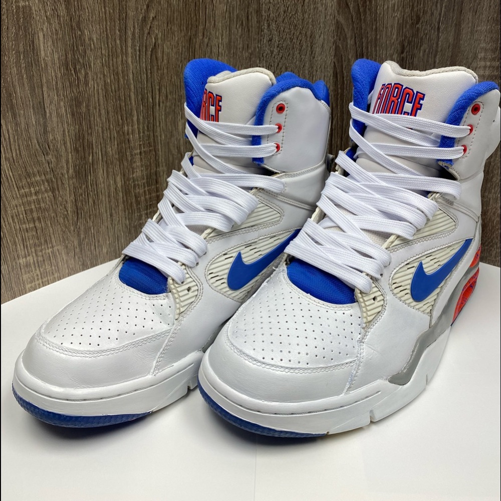 Nike Air Command Force.